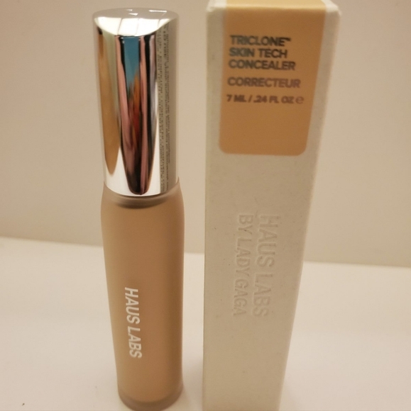 Haus Labs by Lady Gaga Triclone Skin Tech Concealer #10 LIGHT GOLDEN. - Picture 2 of 5